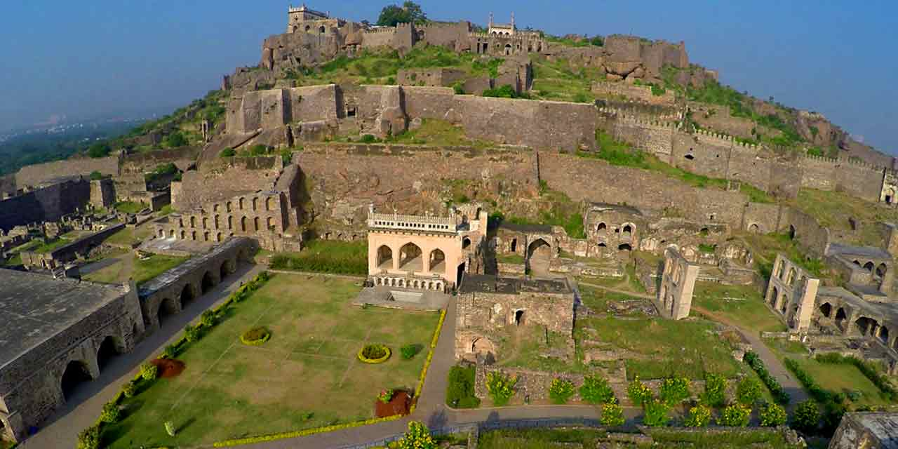 भारत के 10 सबसे पुराने किले: जहाँ आज भी गूंजती है वीरों की गाथा और इतिहास की शान! 6 गोलकोंडा किला, तेलंगाना